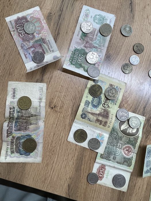 Древние монеты, очень хорошем состоянии