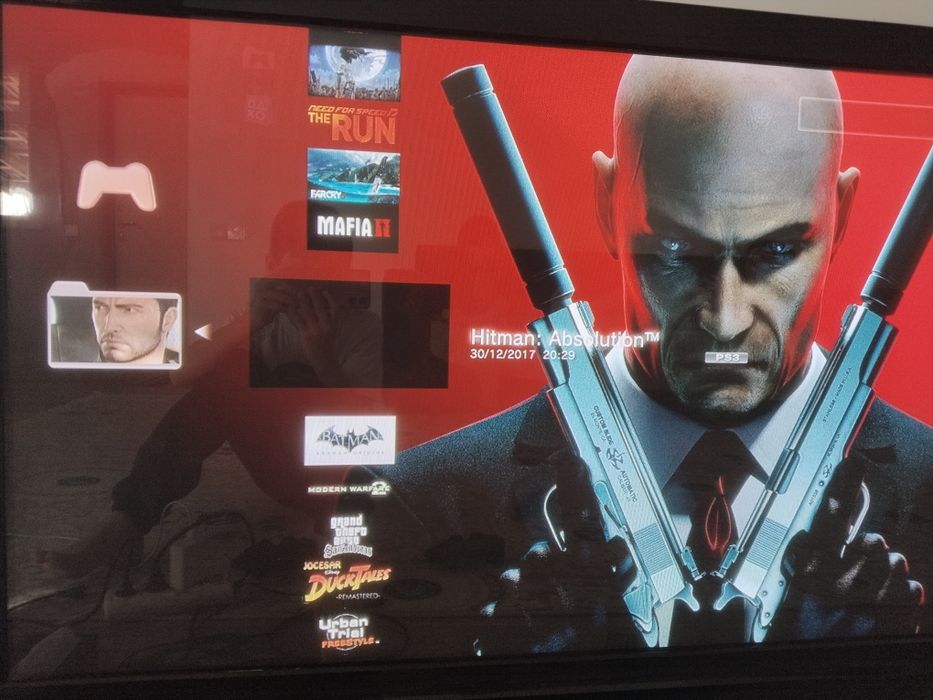 Playstation 3 super slim,