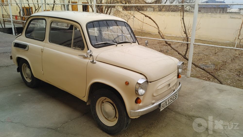 Yurib turgan  ZAZ 965