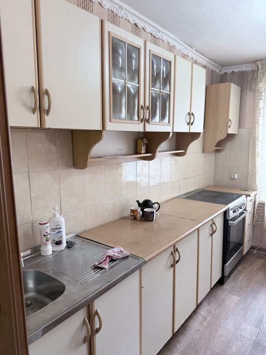 Срочно продам кухонный гарнитур