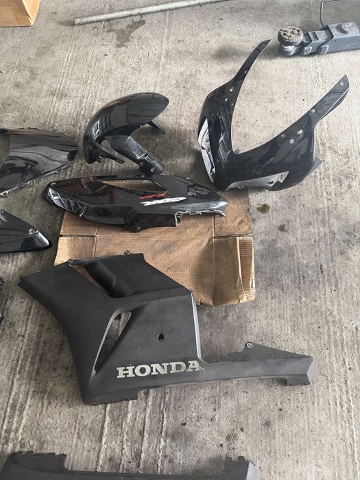 Carene originale Honda CBR1000RR 1000RR SC57 2005 – negre