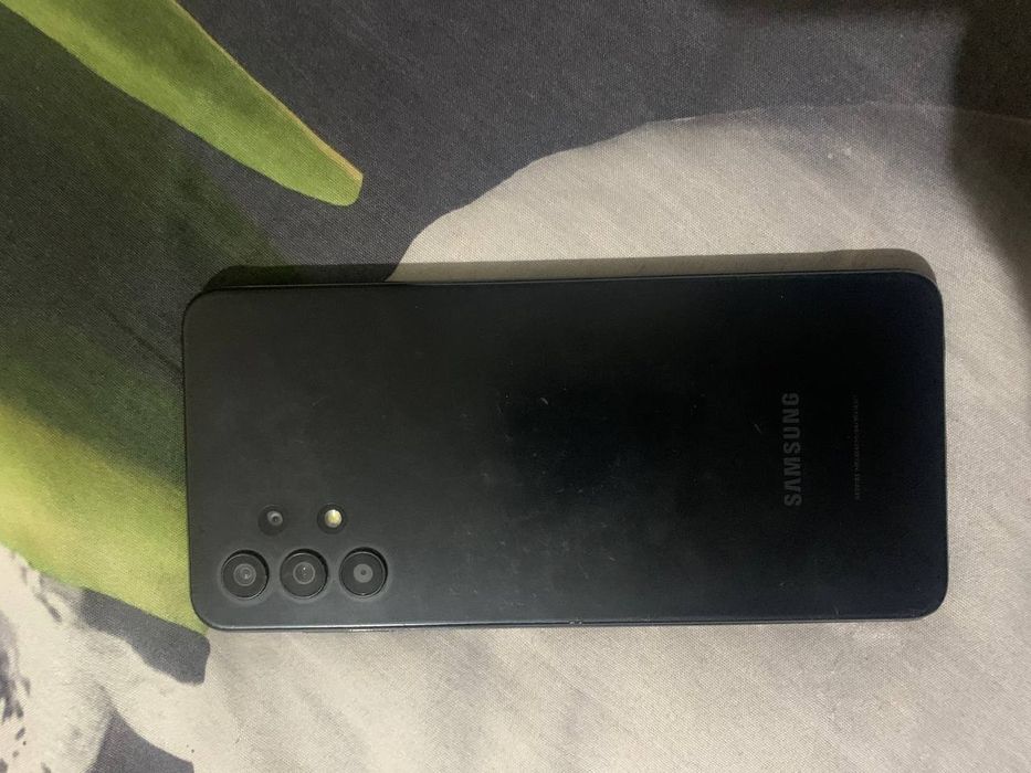 SamsungA 32 5G 128 ga 4