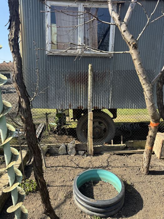 Фургон за пчелари