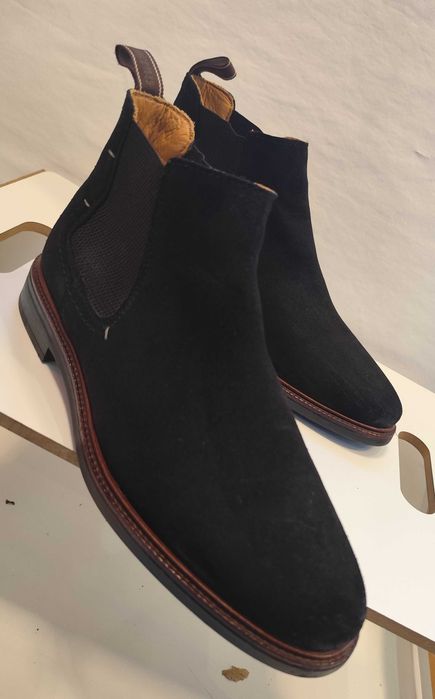 Ghete chelsea 41 plain toe Salamander piele naturala moale negru
