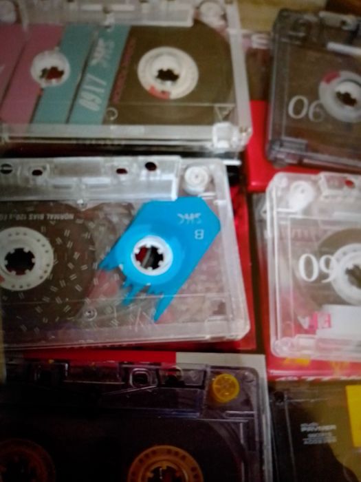 Много запазени аудио касети