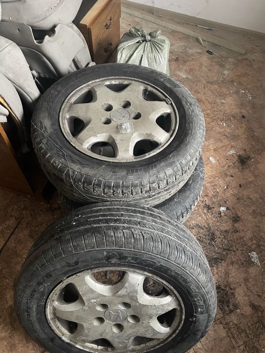 Срочно продаю Резину с Дисками R15