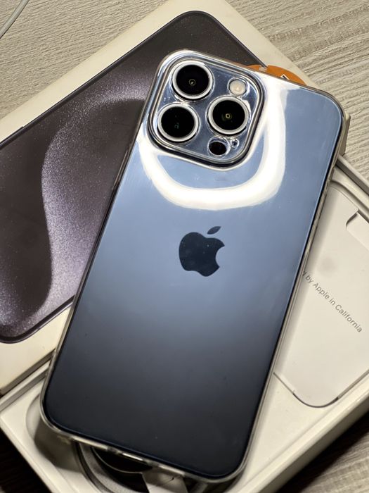 iPhone 15 Pro Max / Blue Titanium / 256gb