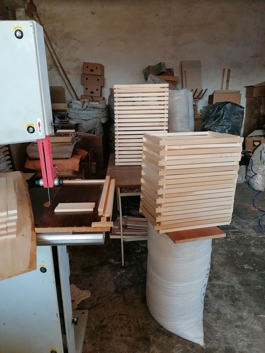 Всички видове пчелни рамки от производител