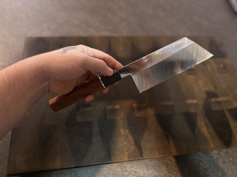 Cutit artizanal de bucatarie - otel inoxidabil 61 HRC , taiș japonez