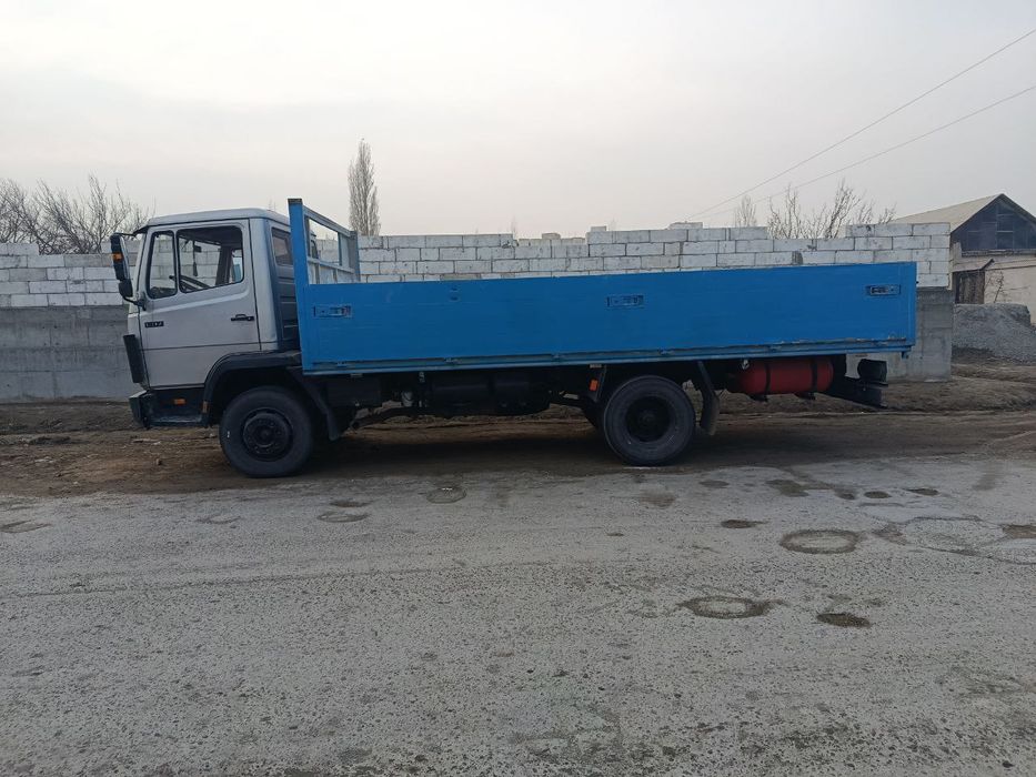 Mercedes Benz 317L turbina motor sotiladi.