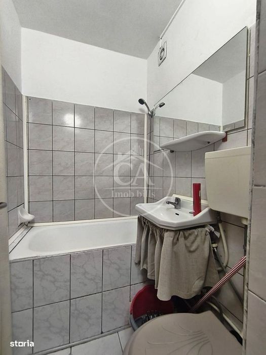 Apartament de vânzare cu 1 camere în zona Iosia, Oradea