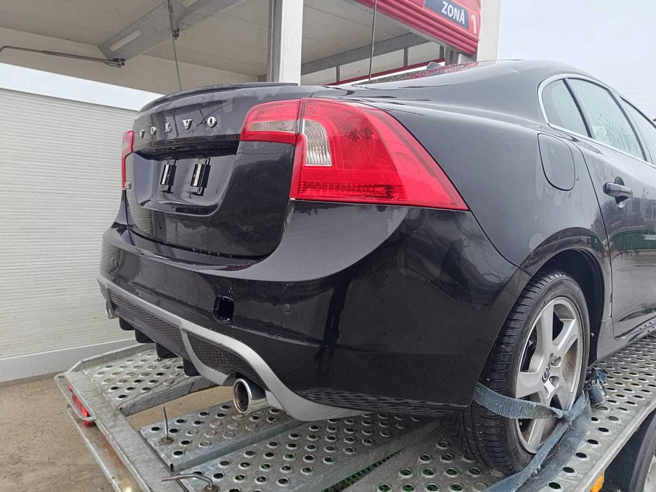 Bara spate Rdesign cu evacuare dubla inclusa OEM VOLVO S60 V60