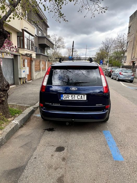 Ford C-Max Am mers cu mașina zilnic până în 08.2025