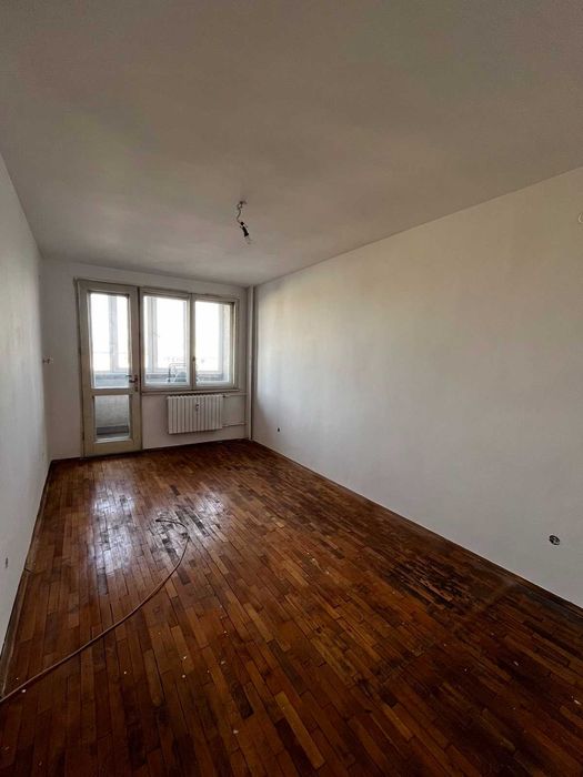 Продава се Тристаен апартамент в София, Разсадника - 110 кв.м за 1173 €/кв.м - Снимка #6