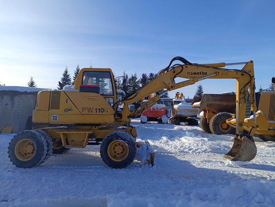 Eexcavator pe roti KOMATSU PW110R – 12 T