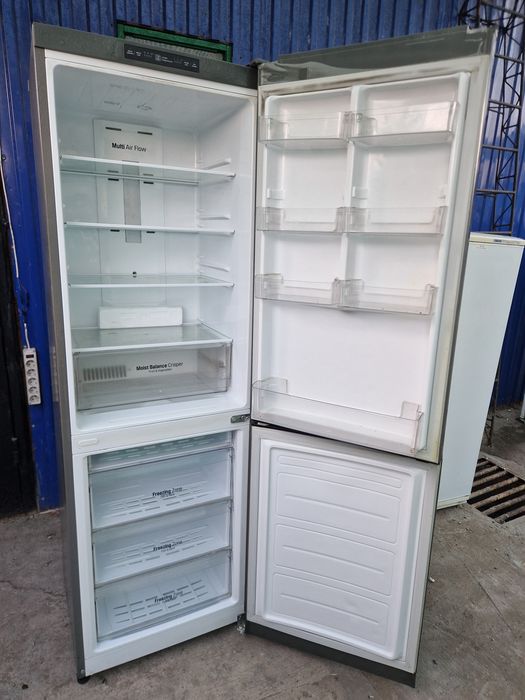 Продам холодильник "LG "