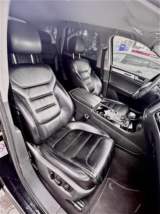 VOLKSWAGEN Touareg 2012 — imagine 4