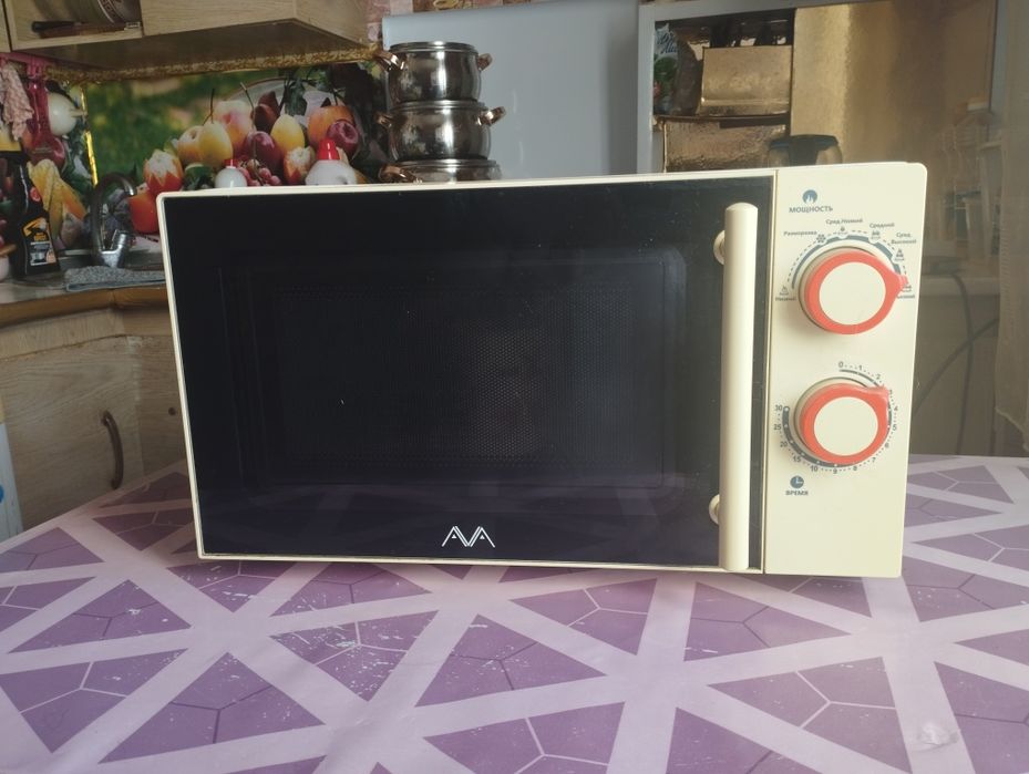 Микроволновка б/у рабочая