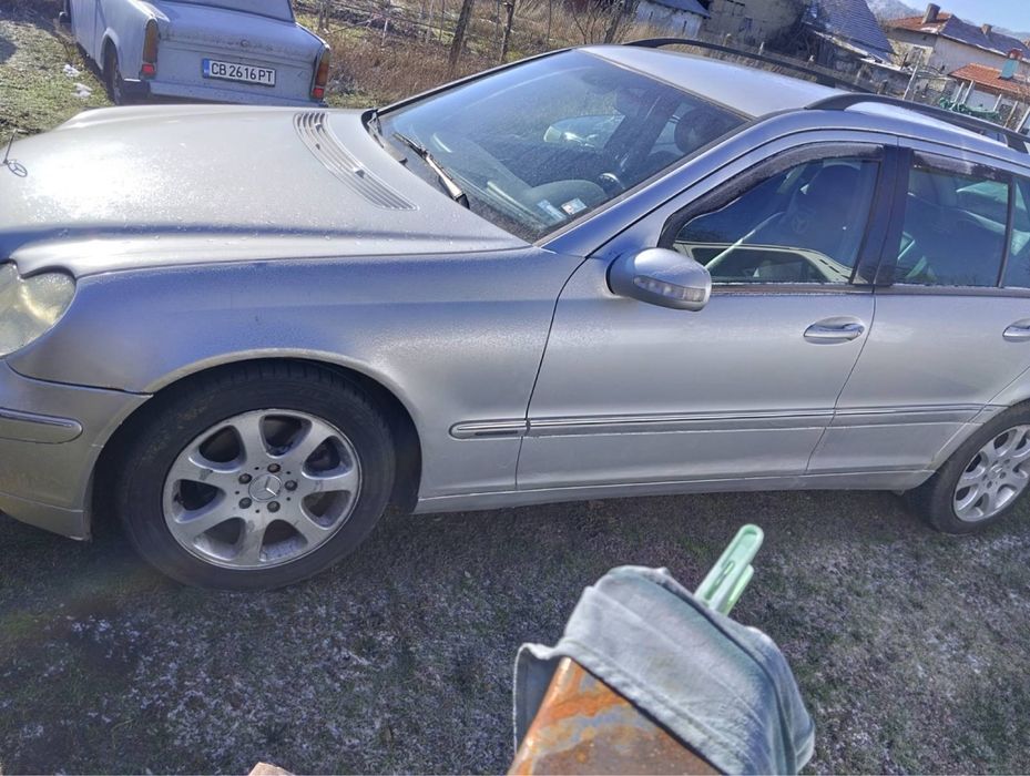 MB w203 c220 cdi 143 hp Само на части