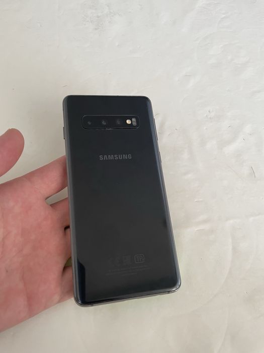 Продам samsung s10