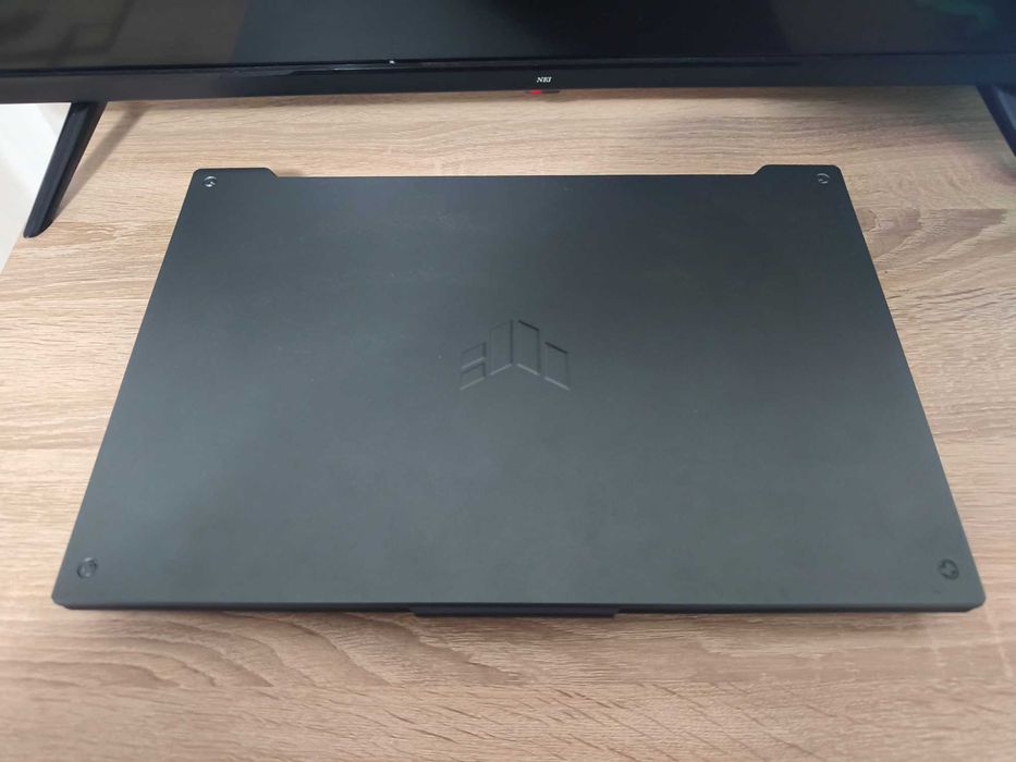Vând Laptop Gaming Asus TUF F17, 17.3", Intel Core I5 12500H, RTX 3050
