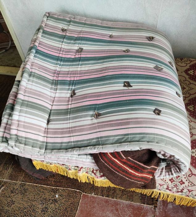 Русенски легла с дюшеци