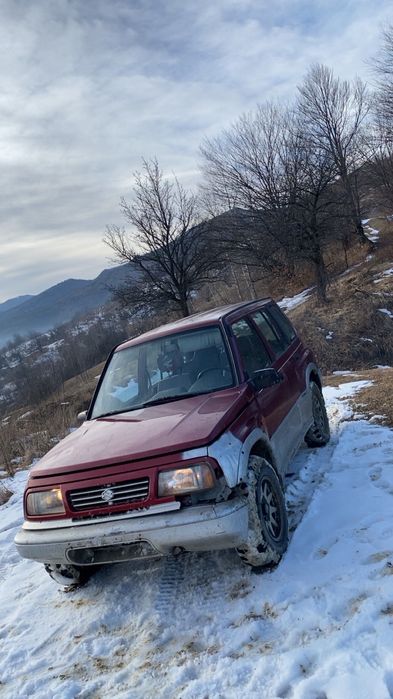 Vând Vitara perfect funcțională