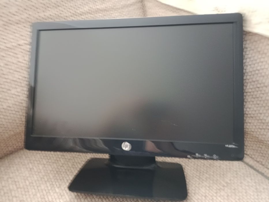 Монитор  фирмы hp