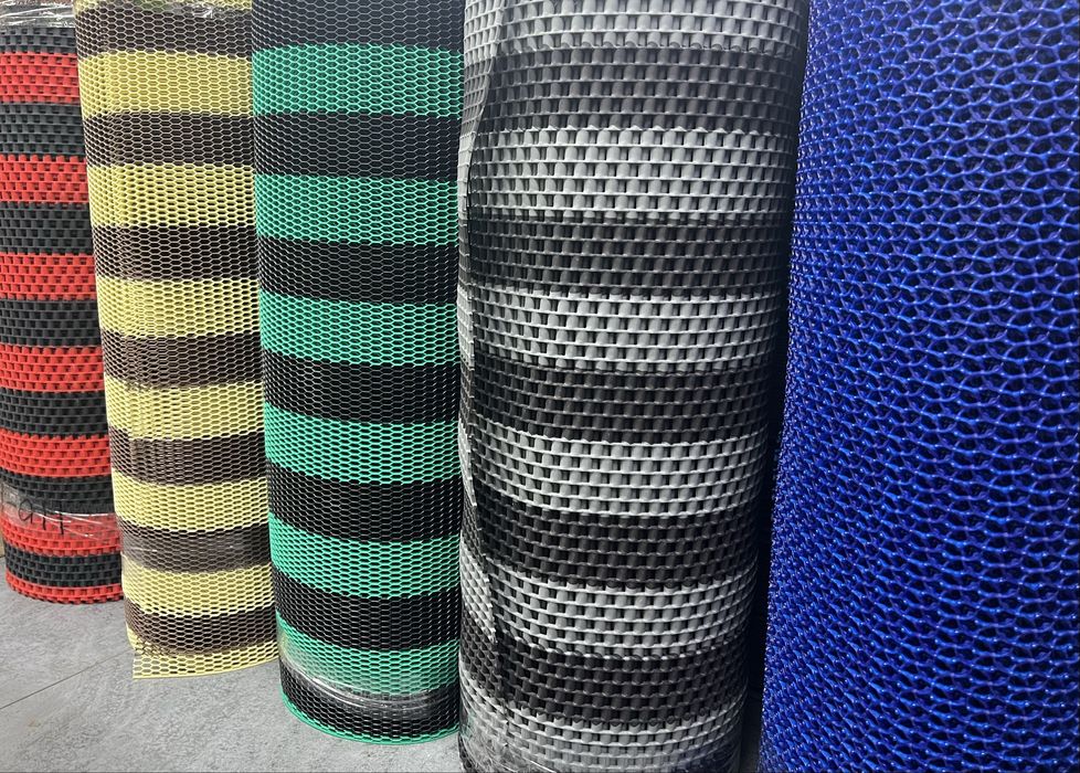 Коврик для бассейна