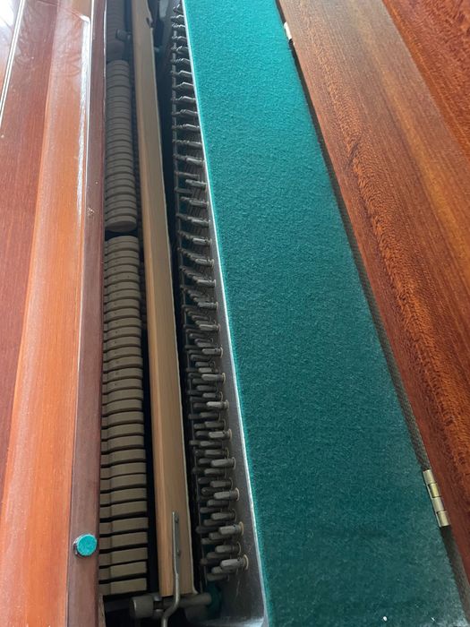 Запазено Акустично пиано