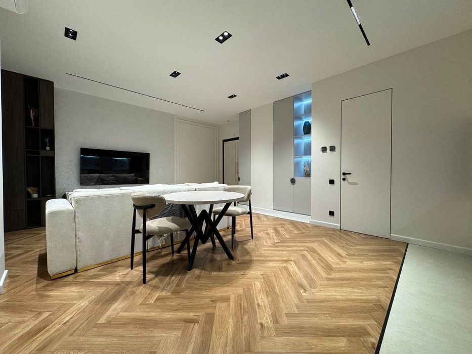 СРОЧНО!ПРОДАЁТСЯ 2/10/25 квартира в ЖК "Akay City"
Мирзо-Улугбекский р