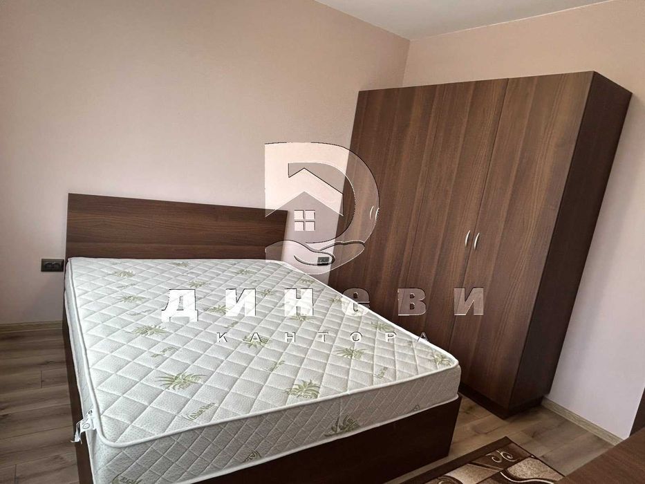 Дава се под наем Тристаен апартамент в Стара Загора, Център - 58 кв.м за 382.5 € - Снимка #4