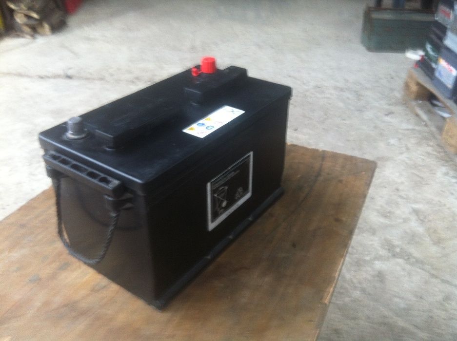 перфектен акумулатор 95 ач,ляв плюс,гаранция