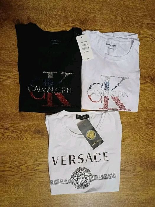 Vând set ultimele 3 tricouri M