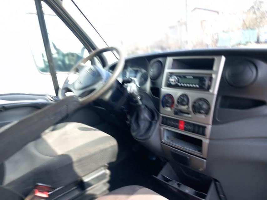 Бус Ивеко Дейли/Iveco 35 C 15