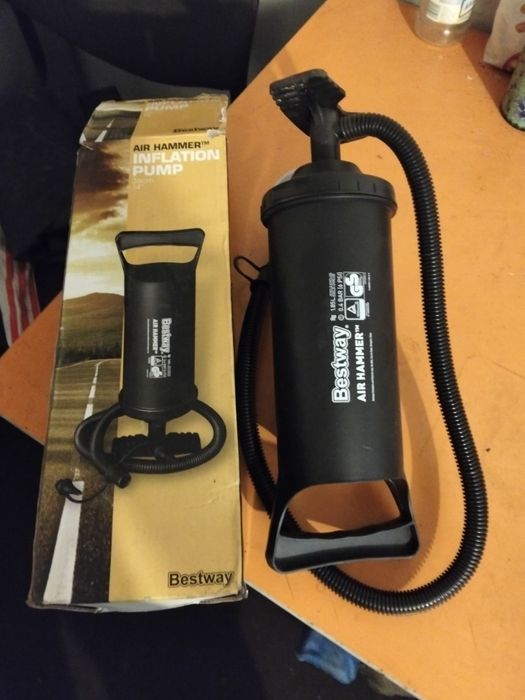 Vând cort, scaun pliabil, lampă