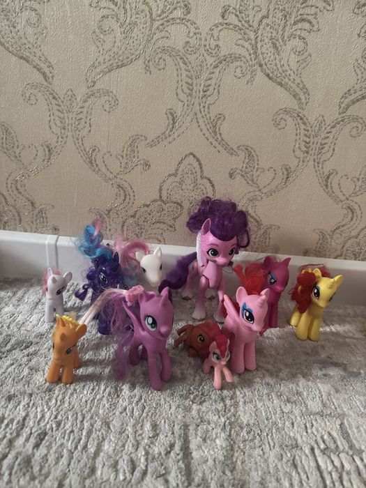 Продам игрушки детские. За все 7000