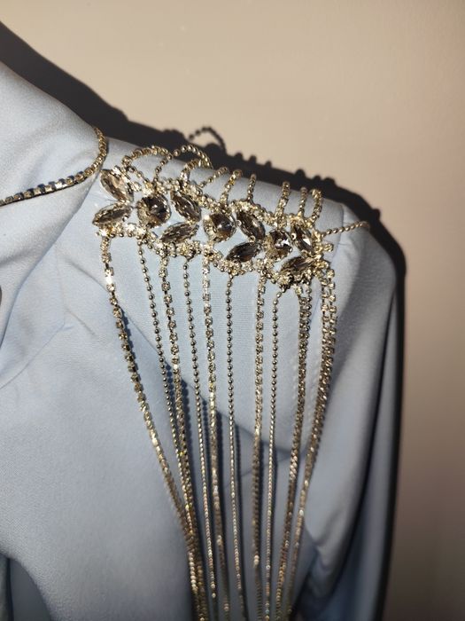 Costum elegant albastru deschis