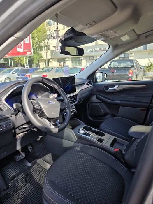 FORD Kuga 2024 — imagine 5