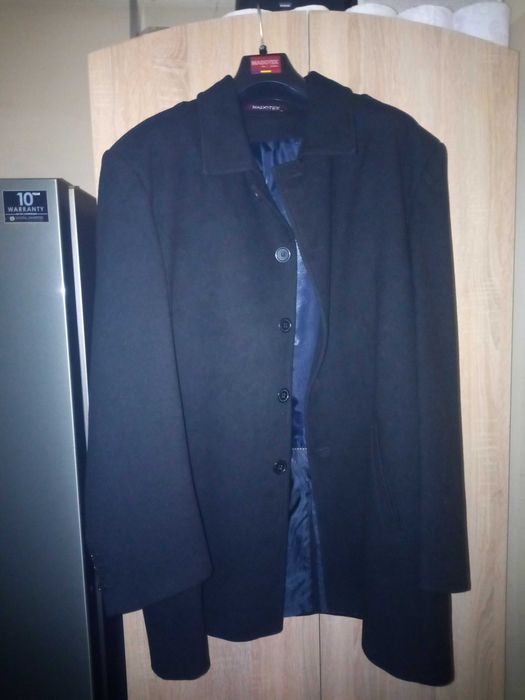 Scurtă de stofă lînă Madotex Botoșani