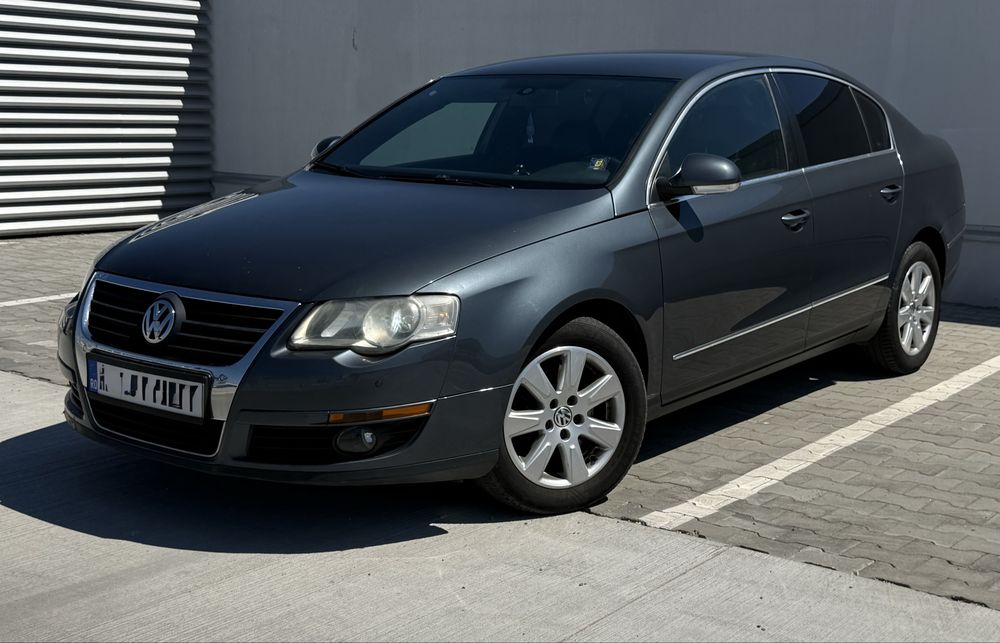 Volkswagen Passat B6. 2.0 DTI DSG - 2009 - Automat - Piele - Jante aliaj VW.