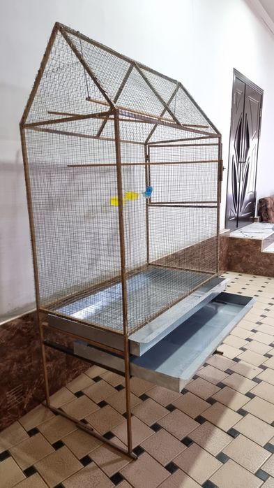 Har xil turdagi qushlar uchun qush qafas