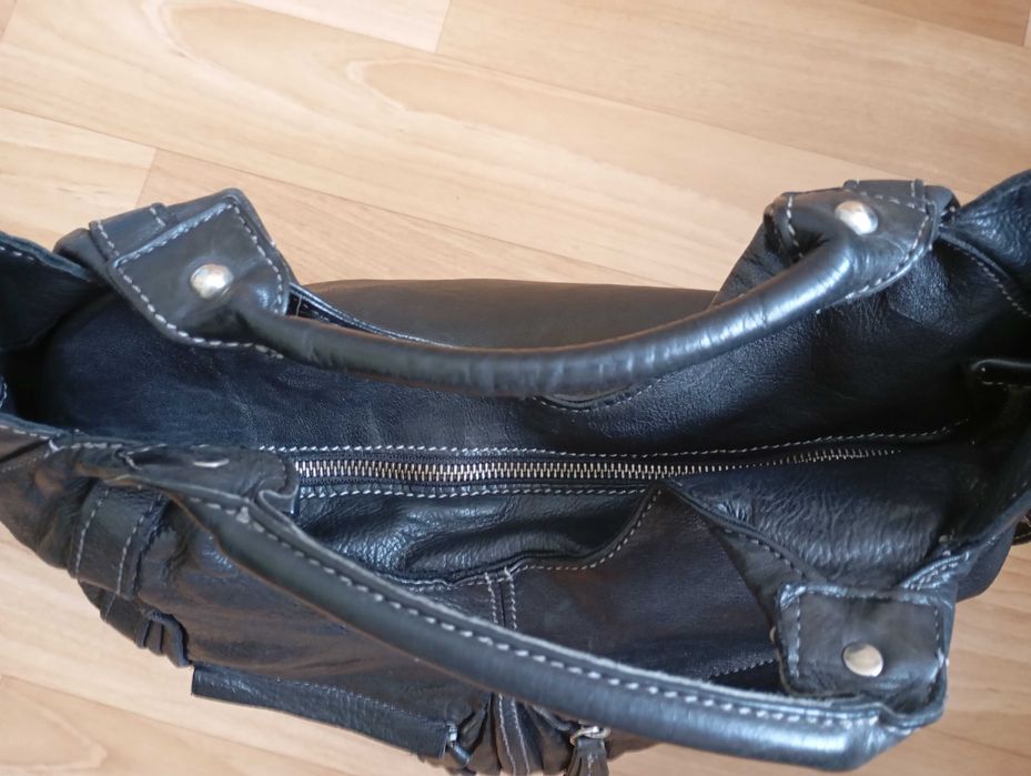 Дамска чанта от дебела естествена кожа