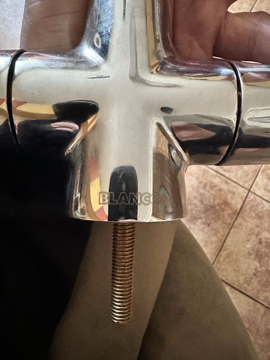 Vând baterie de bucătărie marca Bianco, nouă,