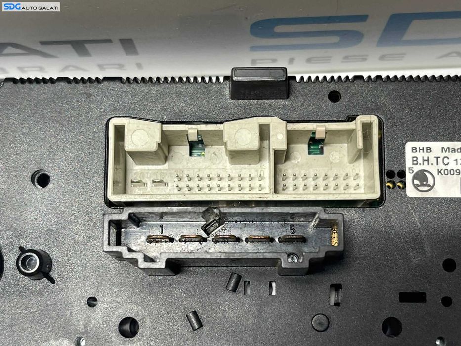 Climatronic Panou Comanda AC Aer Conditionat Clima Skoda Octavia 2 2004 - 2013 Cod 1Z0820047K [1065]