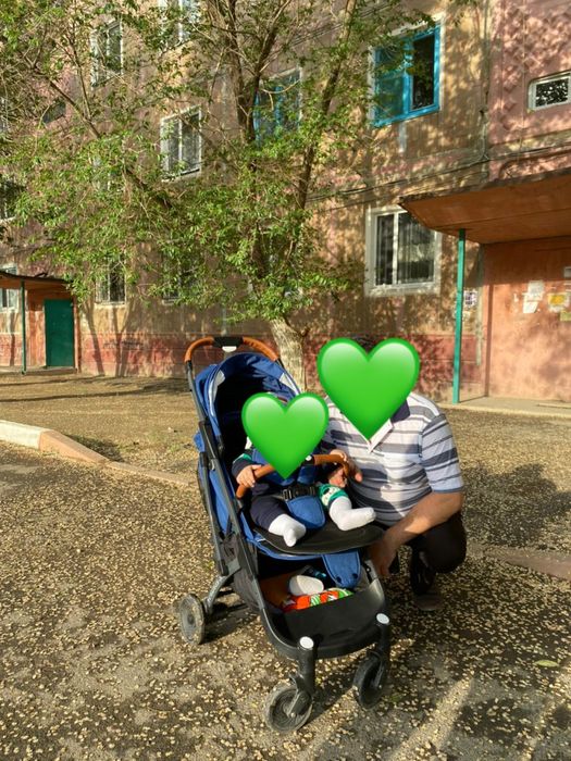 прогулочная коляска