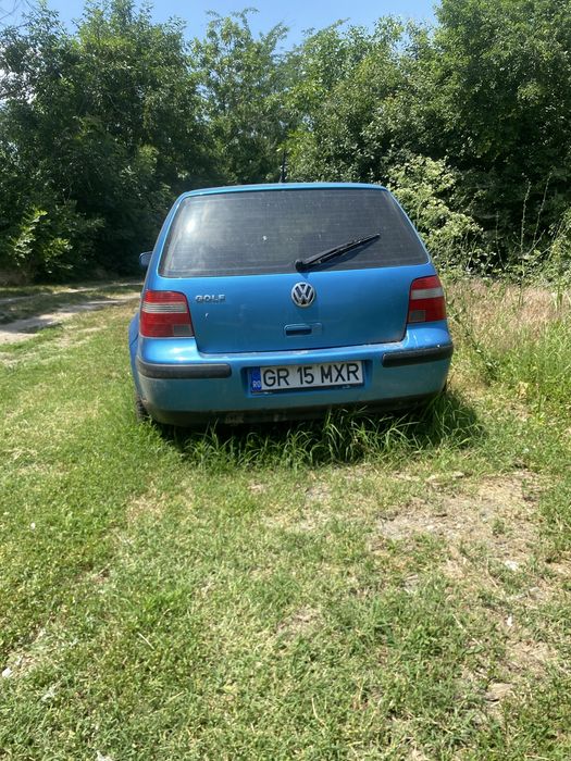 Vand golf 4 albastru