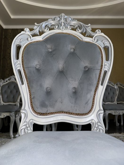 Стулья 18 штук новый