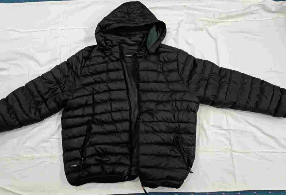 Куртка мужская в хорошем состоянии