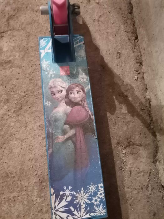 Детска тротинетка ролер Замръзналото кралство Frozen